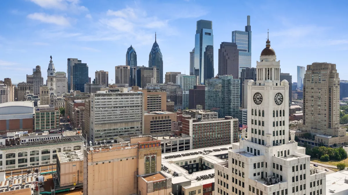 Philadelphia city skyline
